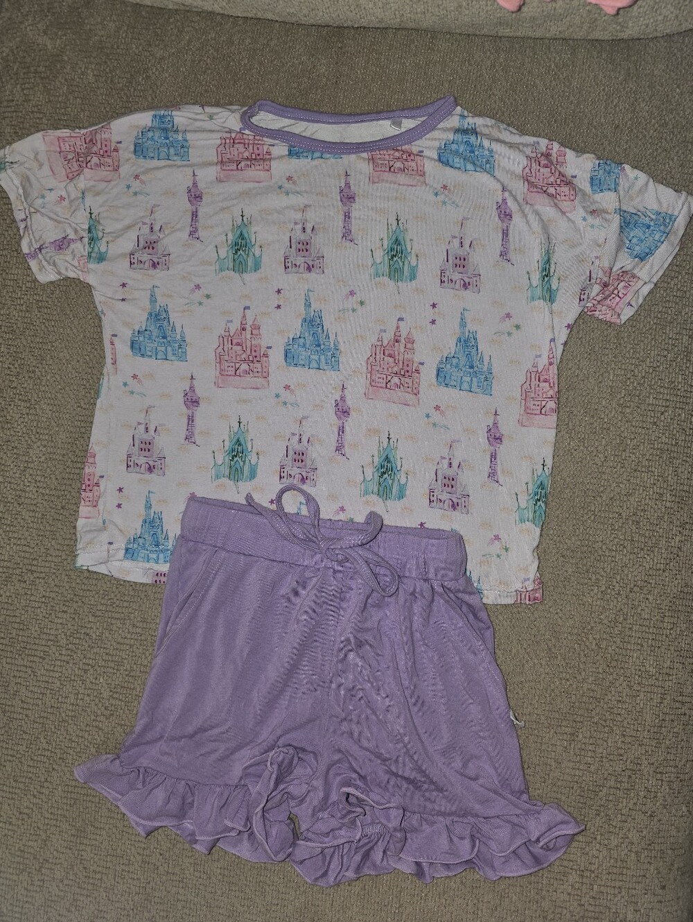 Oversized Tee And Ruffle Shorts